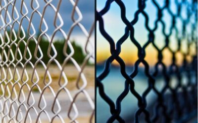 Comparing Galvanized and Vinyl-Coated Chain Link Fencing